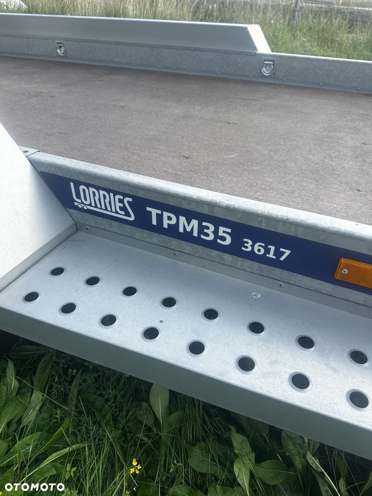 Lorries TPM35 LORRIES DMC 3500kg - 3