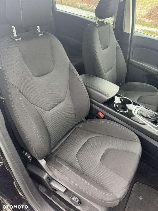 Ford S-Max - 7