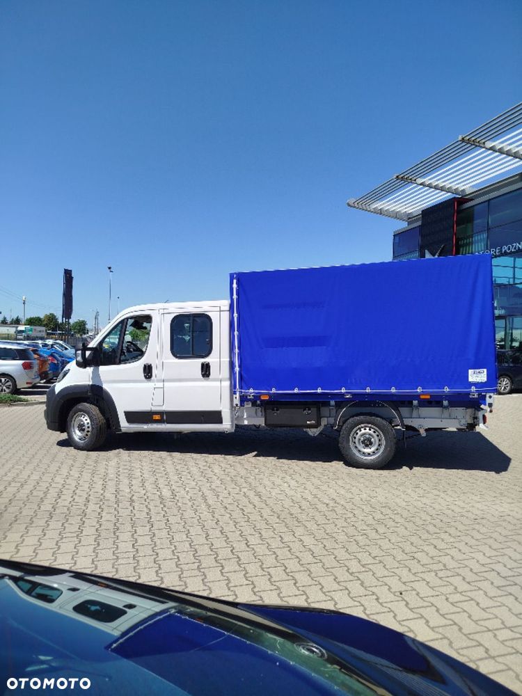 Opel Movano Podwozie Załogowe z Zabudową L4 - 11