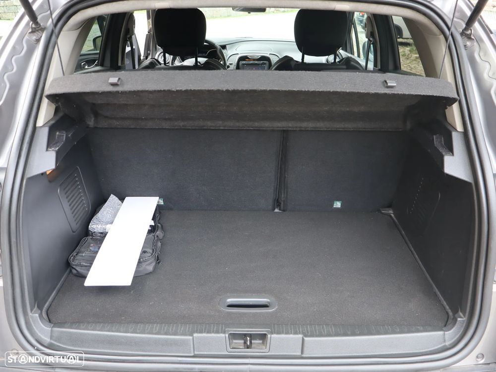 Renault Captur 1.5 dCi Exclusive - 24