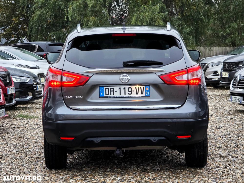 Nissan Qashqai 1.6 DCI TEKNA - 10