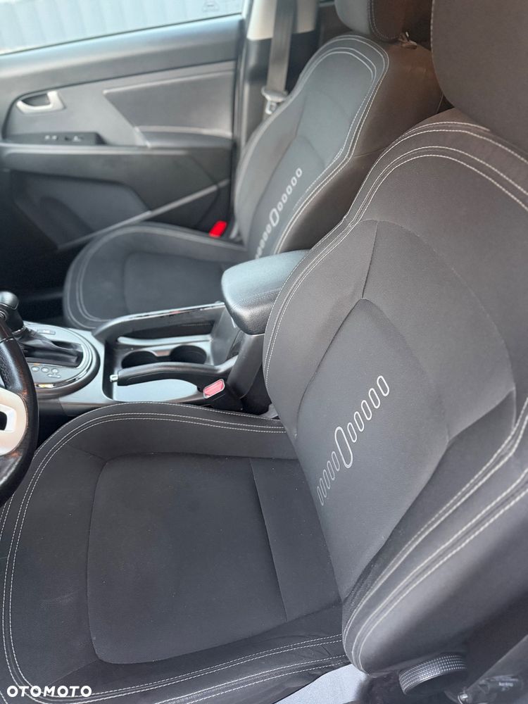 Kia Sportage 2.0 CRDI 4WD Automatik Vision - 11