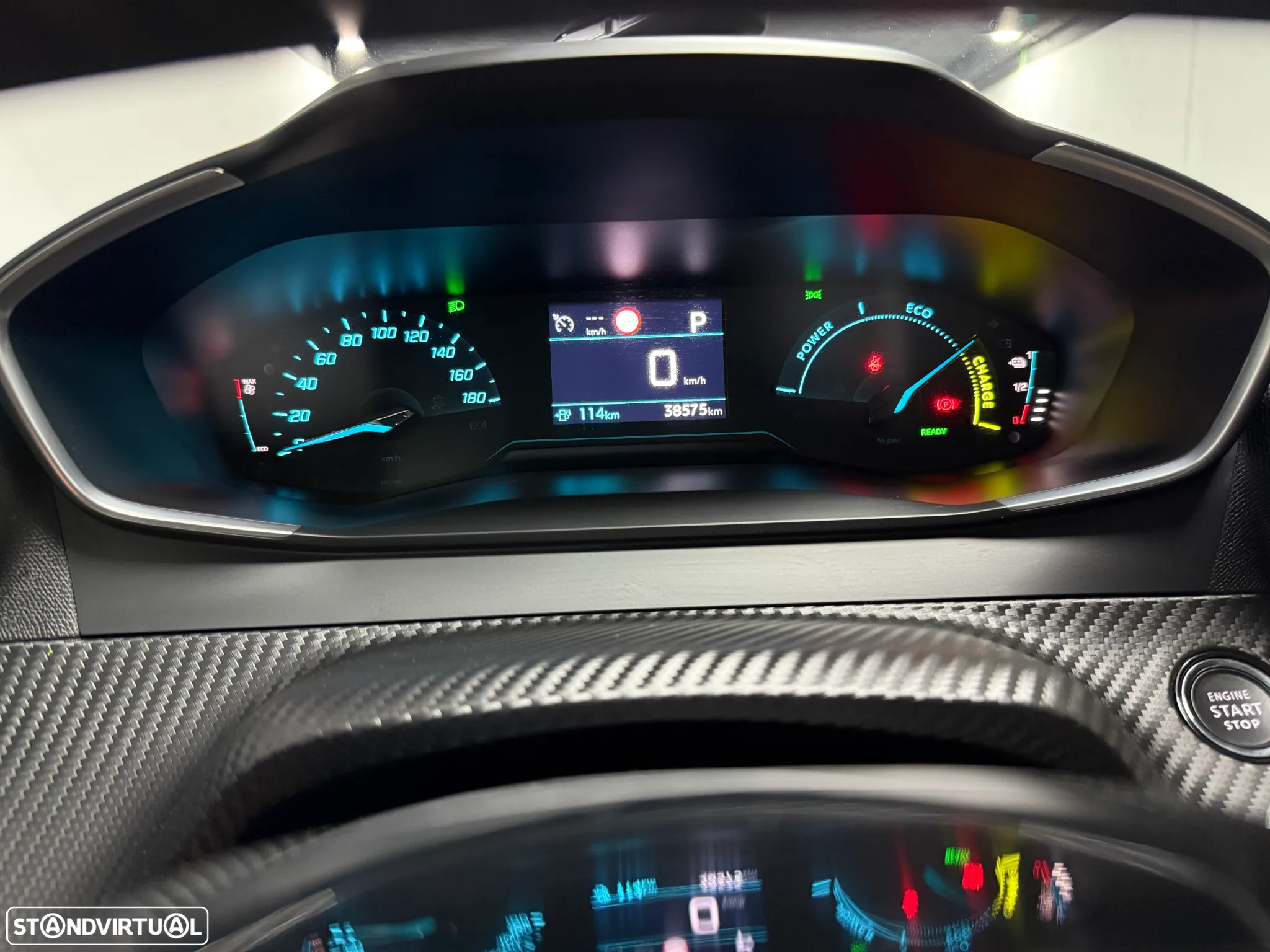 Peugeot e-2008 50 kWh Active Pack - 11