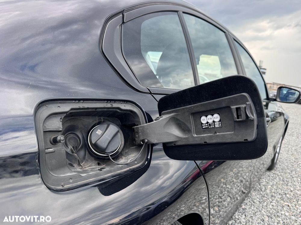 BMW Seria 3 320i AT - 8