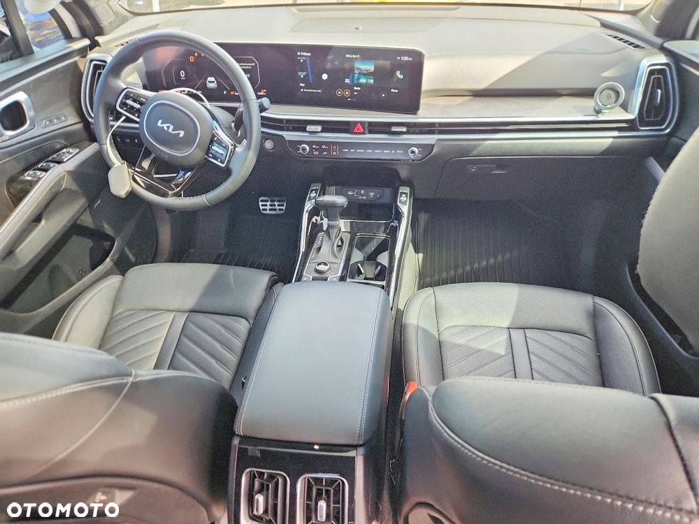 Kia Sorento - 7
