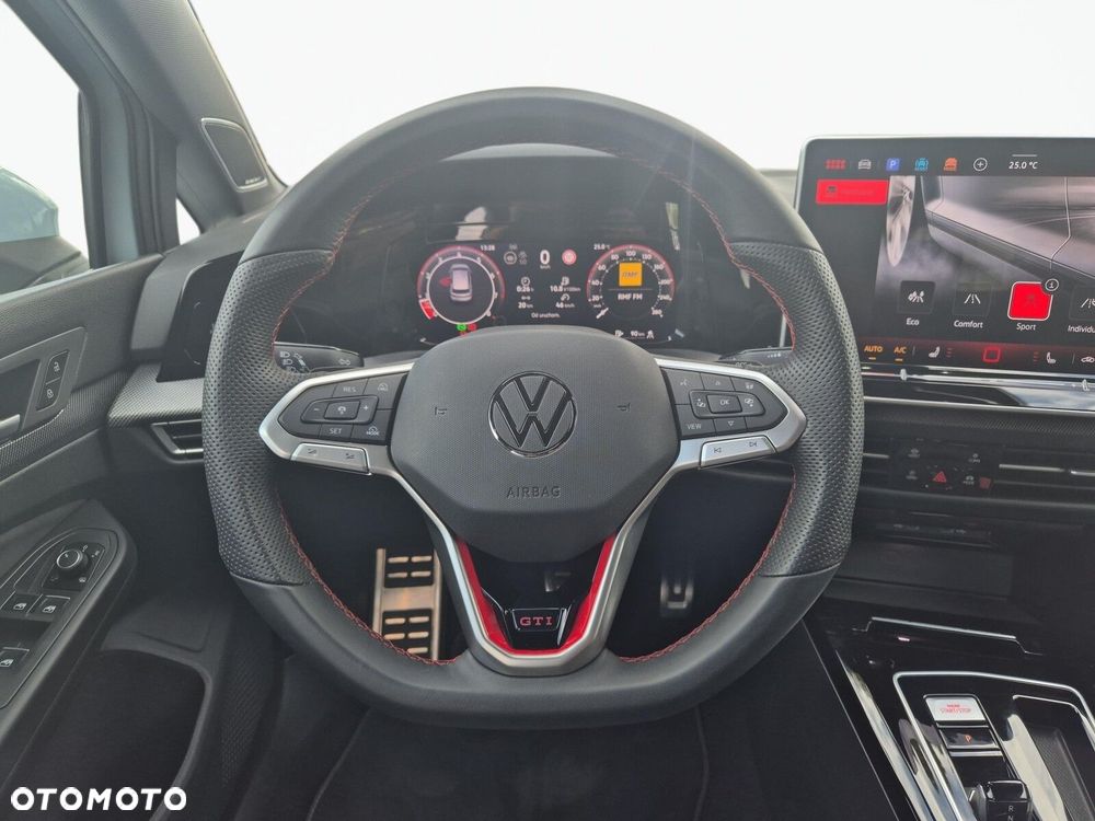 Volkswagen Golf - 15