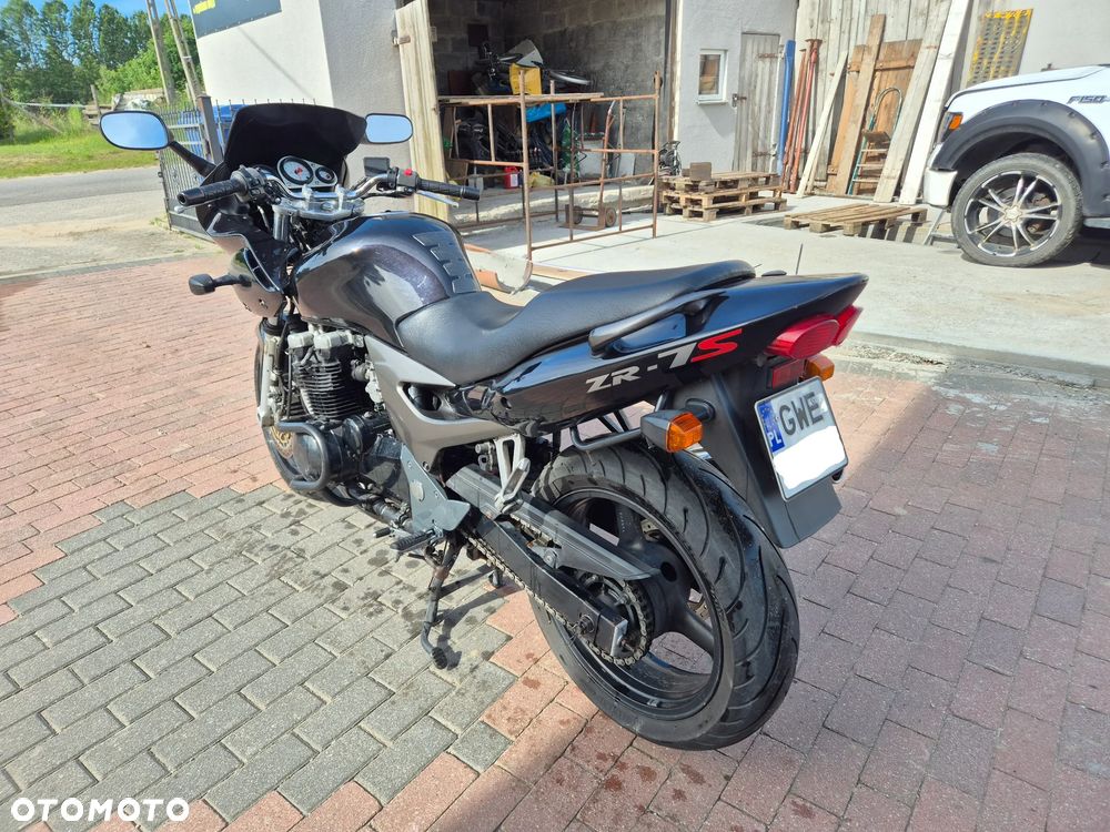 Kawasaki ZR - 2