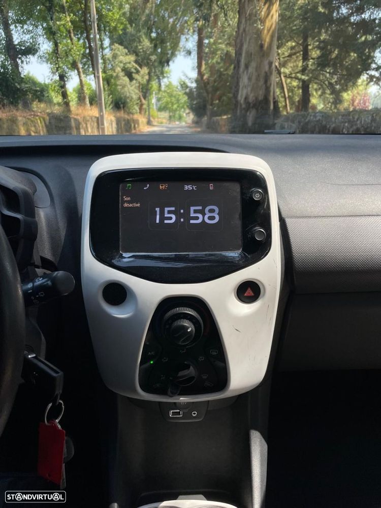 Citroën C1 1.2 VTi Shine - 17