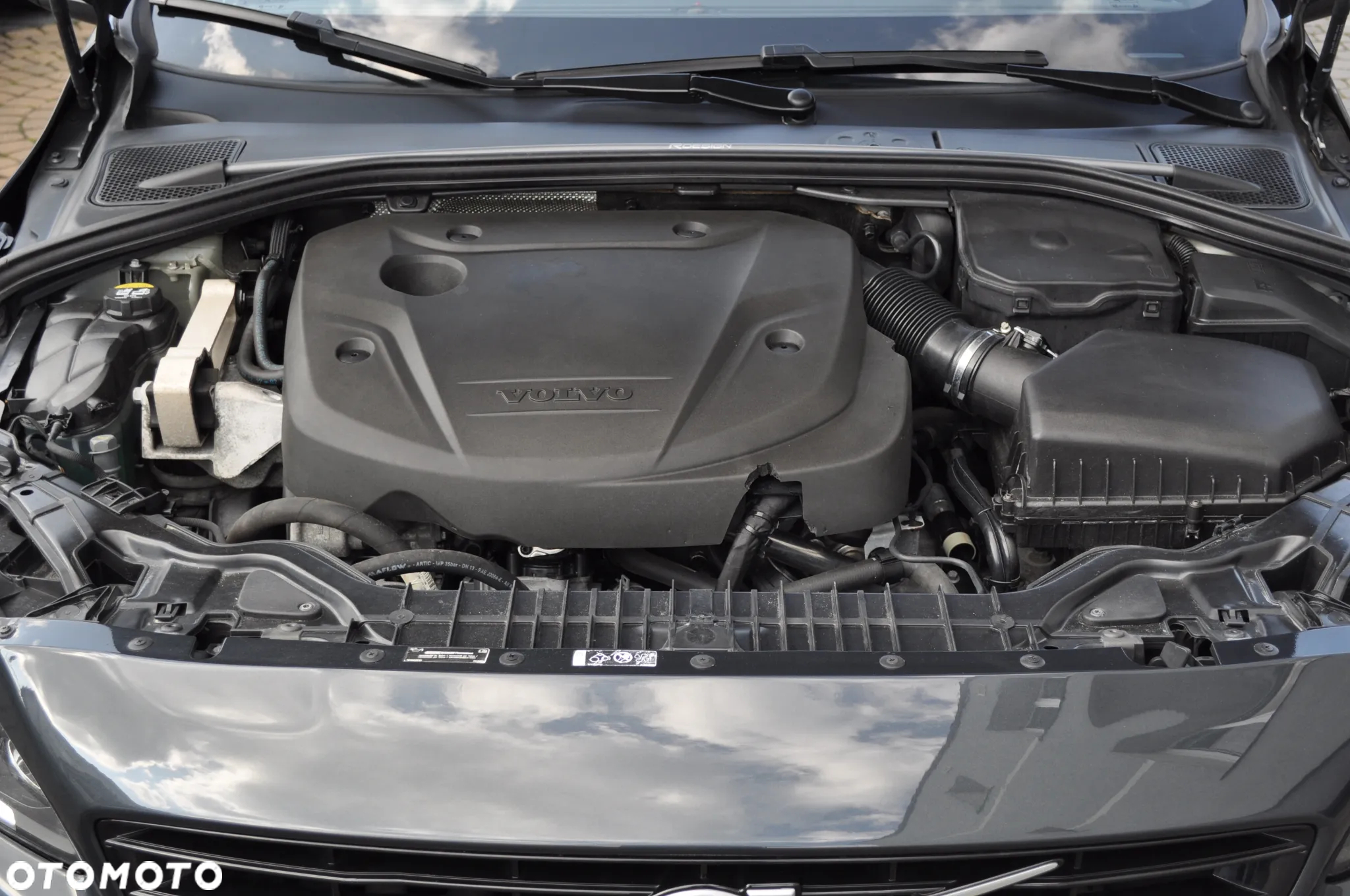 Volvo S60 D2 Geartronic RDesign - 24