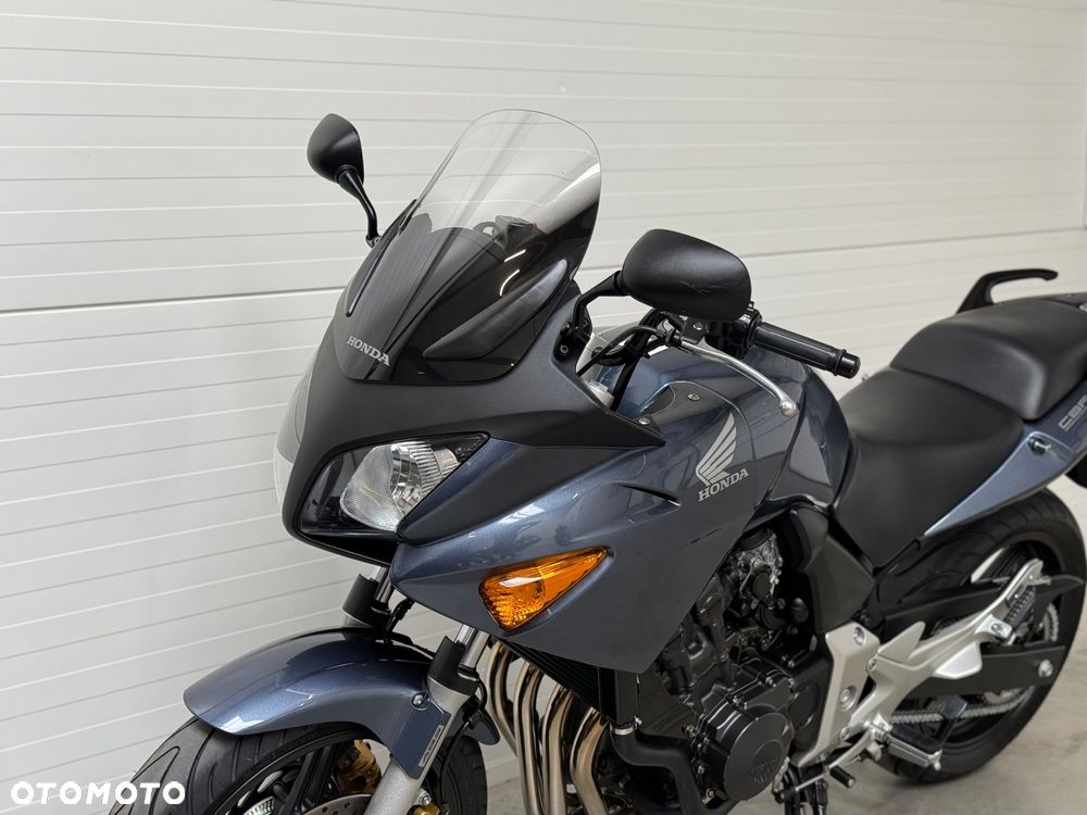 Honda CBF - 22