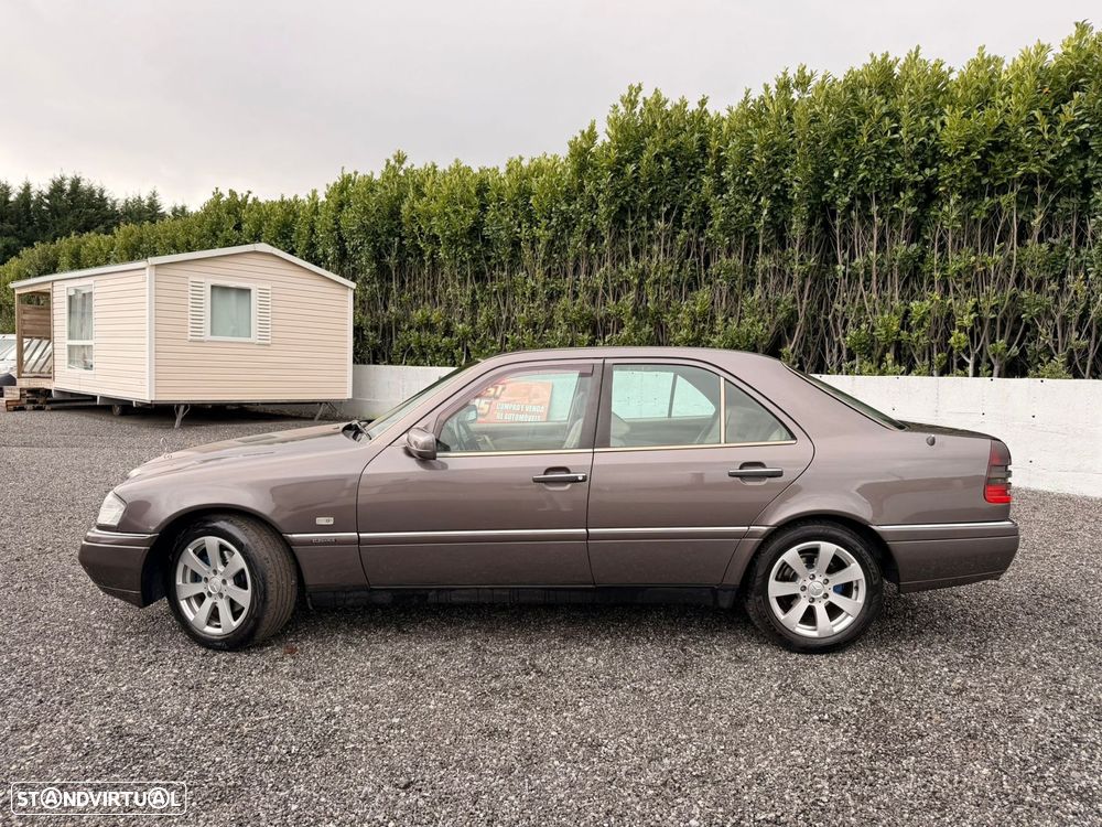 Mercedes-Benz C 250 D Sport - 11