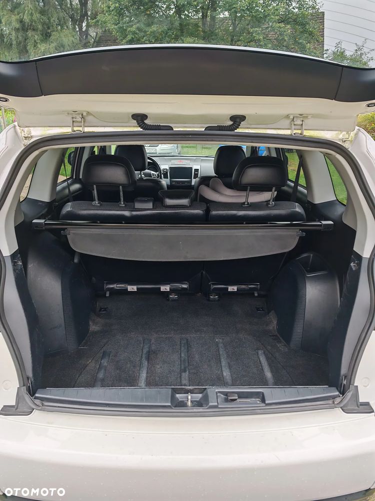 Mitsubishi Outlander 2.0 Invite 2WD EU5 - 12