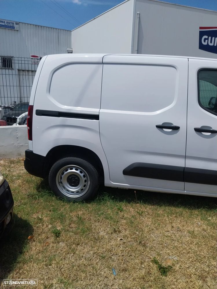 Toyota Proace City Verso - 11