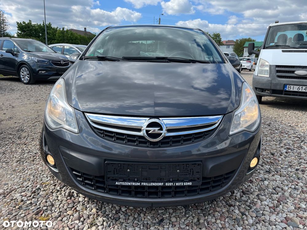Opel Corsa 1.4 16V Satellite - 2