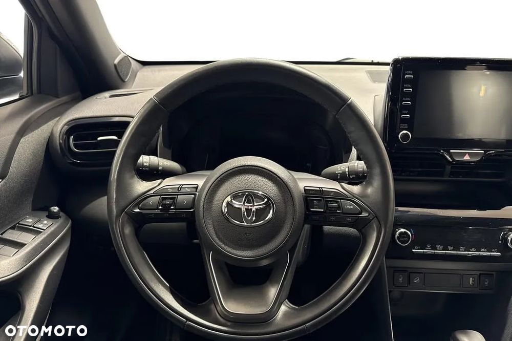 Toyota Yaris Cross - 15