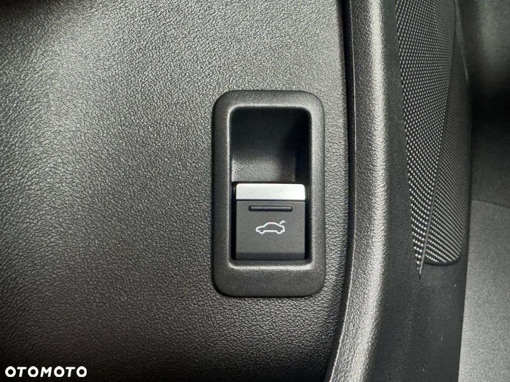 Audi Q4 Sportback e-tron 40 63kWh Advanced - 12