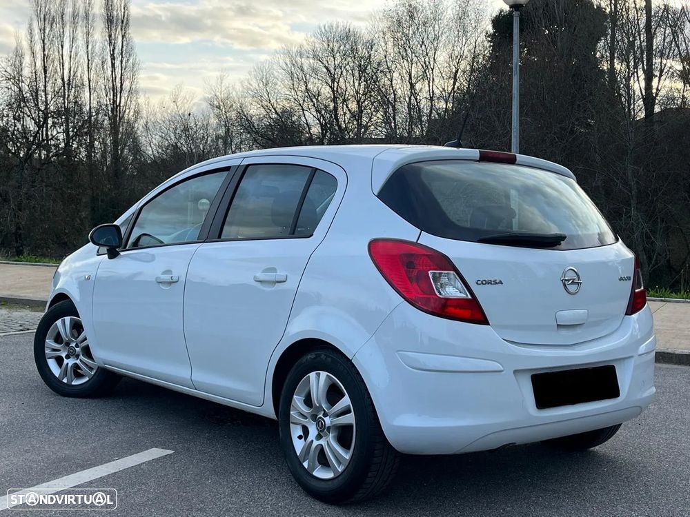 Opel Corsa 1.3 CDTI Enjoy EcoFLEX - 3
