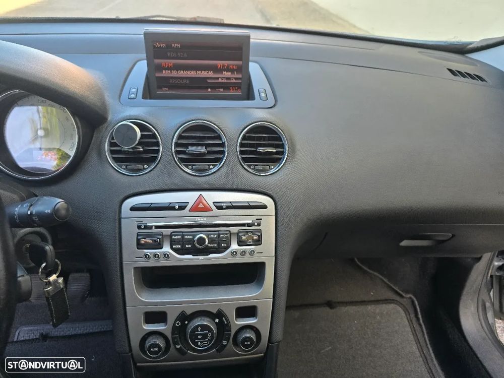 Peugeot 308 SW - 7