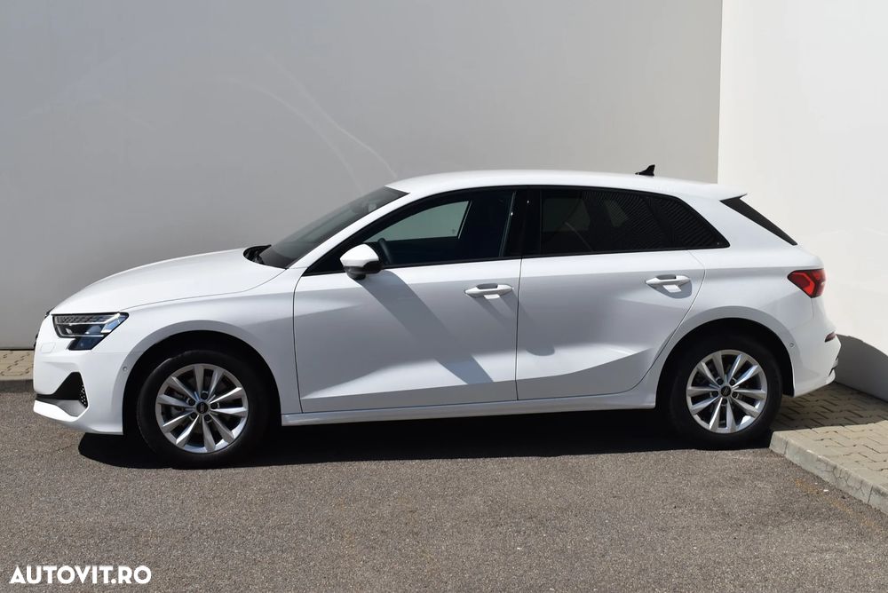 Audi A3 Sportback 1.0 30 TFSI MHEV S tronic Advanced - 8
