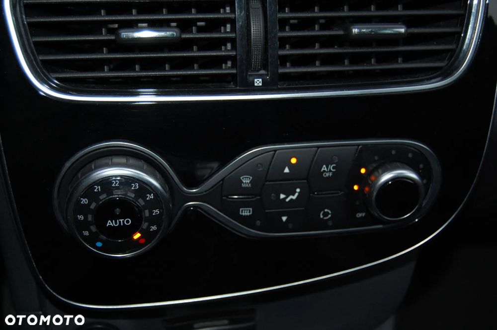 Renault Clio Energy TCe 120 EDC Bose Edition - 35