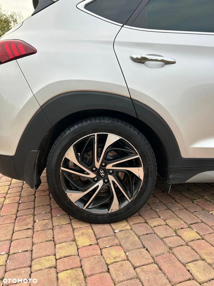 Hyundai Tucson 1.6 T-GDI Premium 4WD DCT - 10