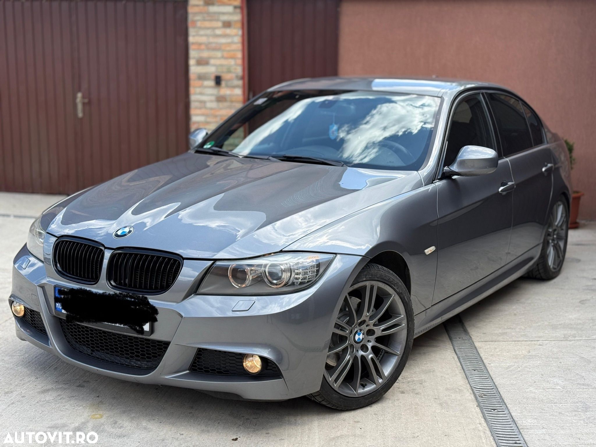BMW Seria 3 - 1