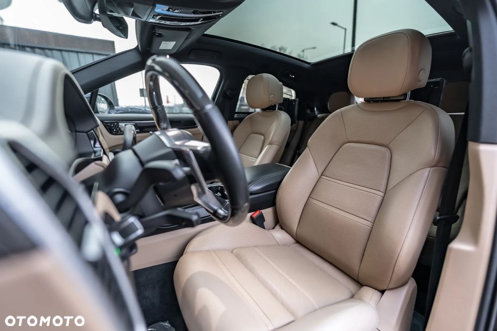 Porsche Cayenne Platinum Edition - 31