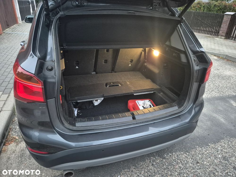 BMW X1 - 10