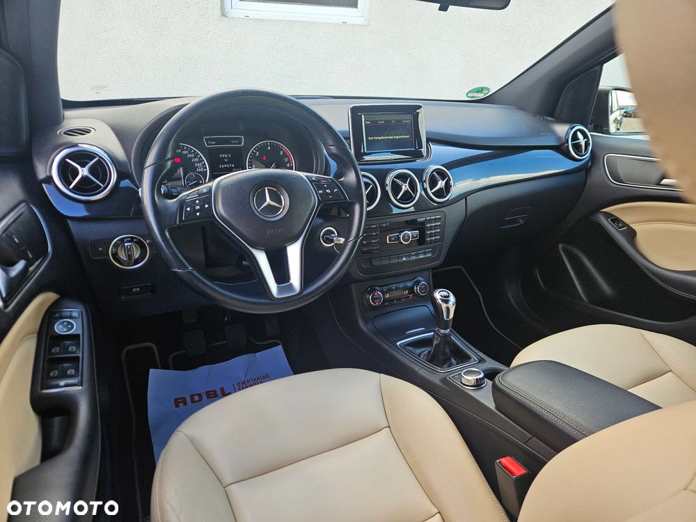 Mercedes-Benz Klasa B 180 d Edition - 6