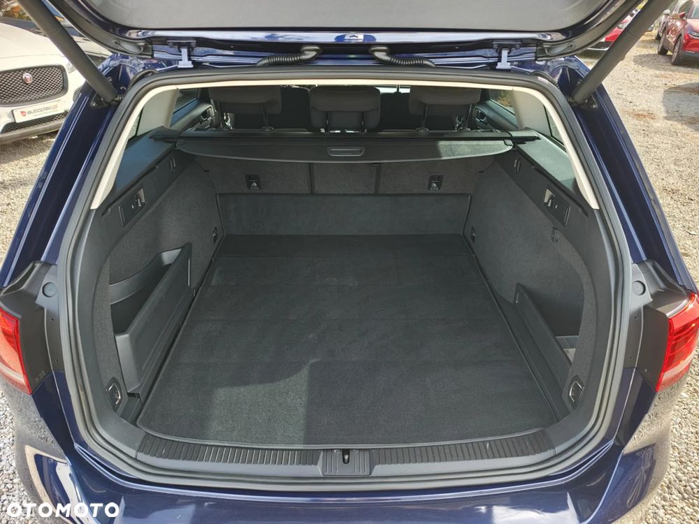 Volkswagen Passat 2.0 TDI BMT SCR Comfortline DSG7 - 9