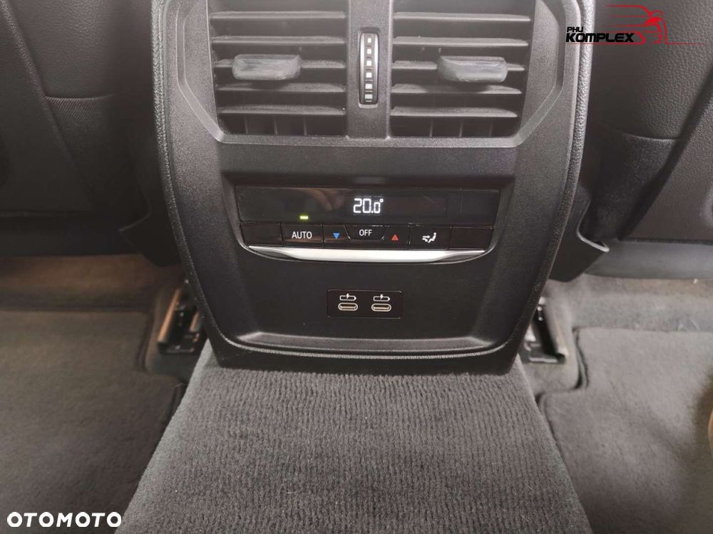 BMW Seria 3 - 38