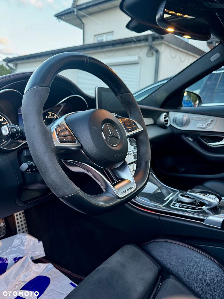 Mercedes-Benz Klasa C AMG 43 4Matic 9G-TRONIC - 26