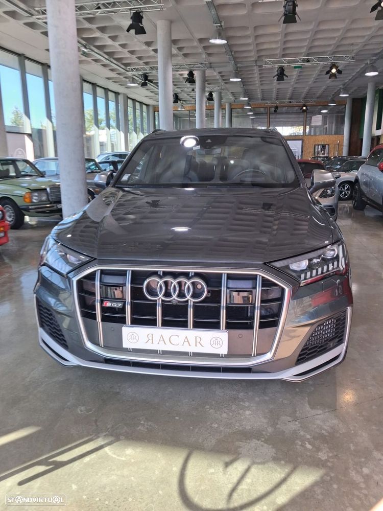 Audi Q7 - 2