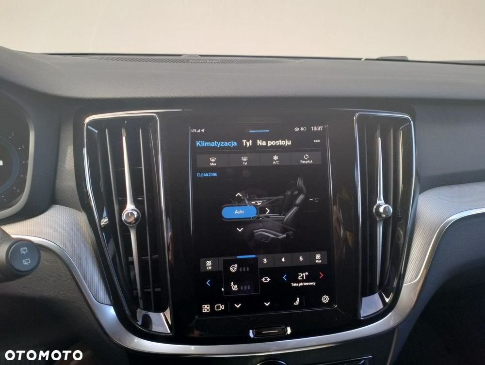Volvo V60 - 18