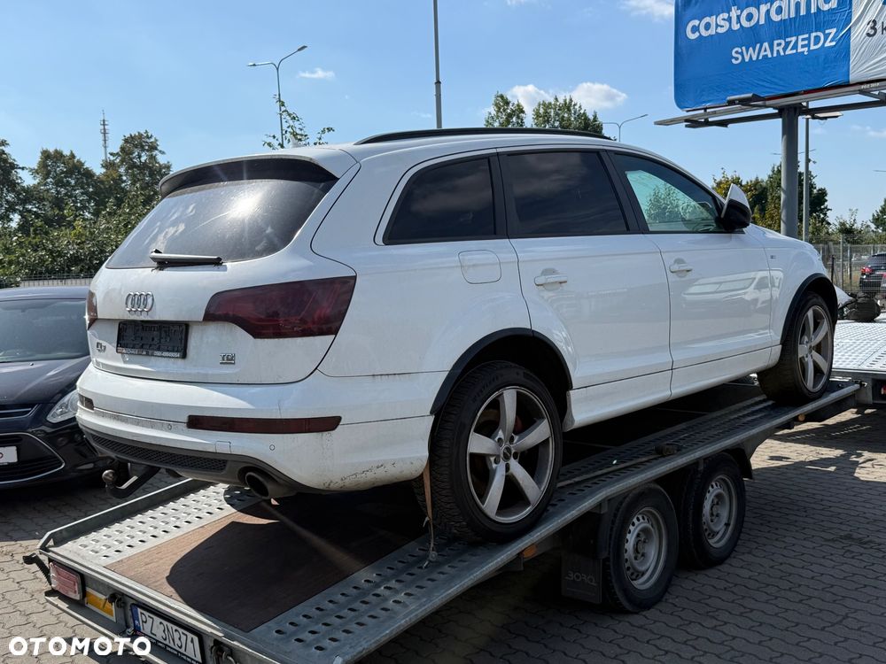 Audi Q7 - 4
