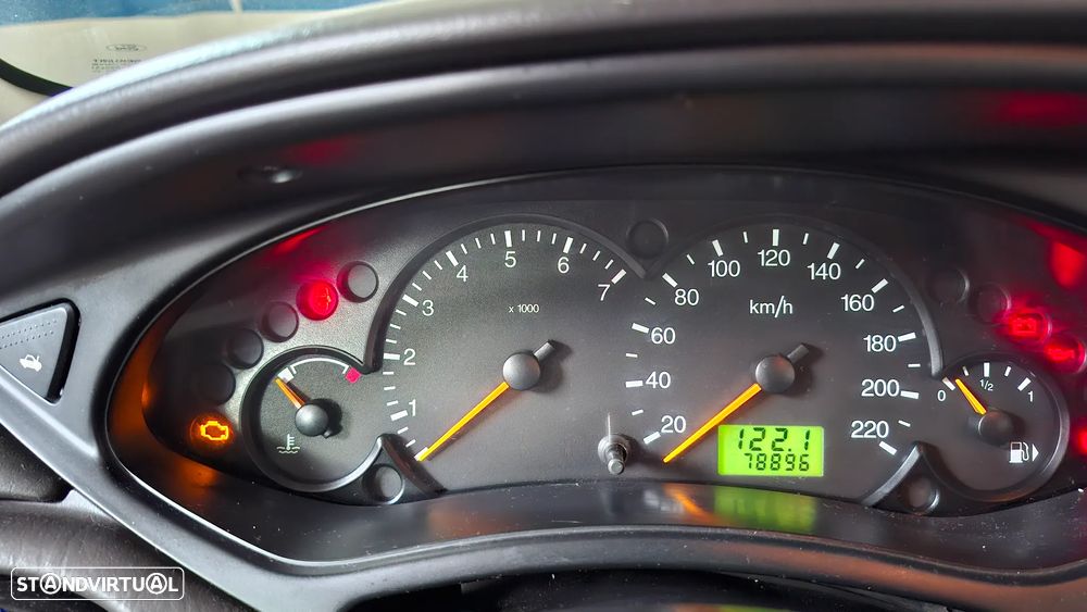 Ford Focus 1.4 Comfort - 5