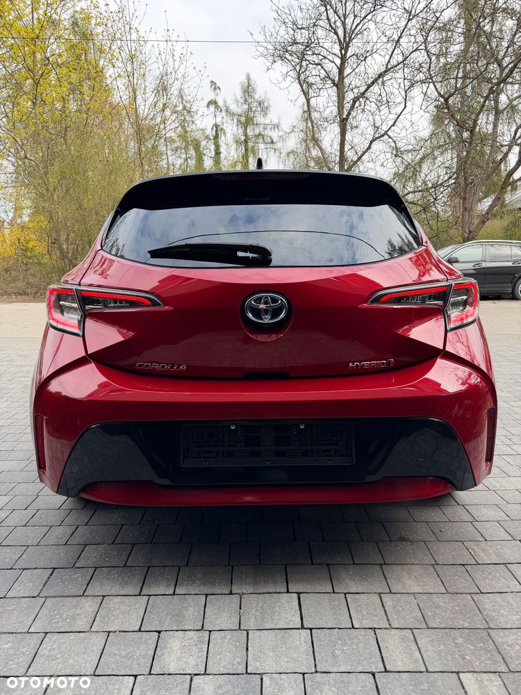 Toyota Corolla 1.8 Hybrid Team Deutschland - 5