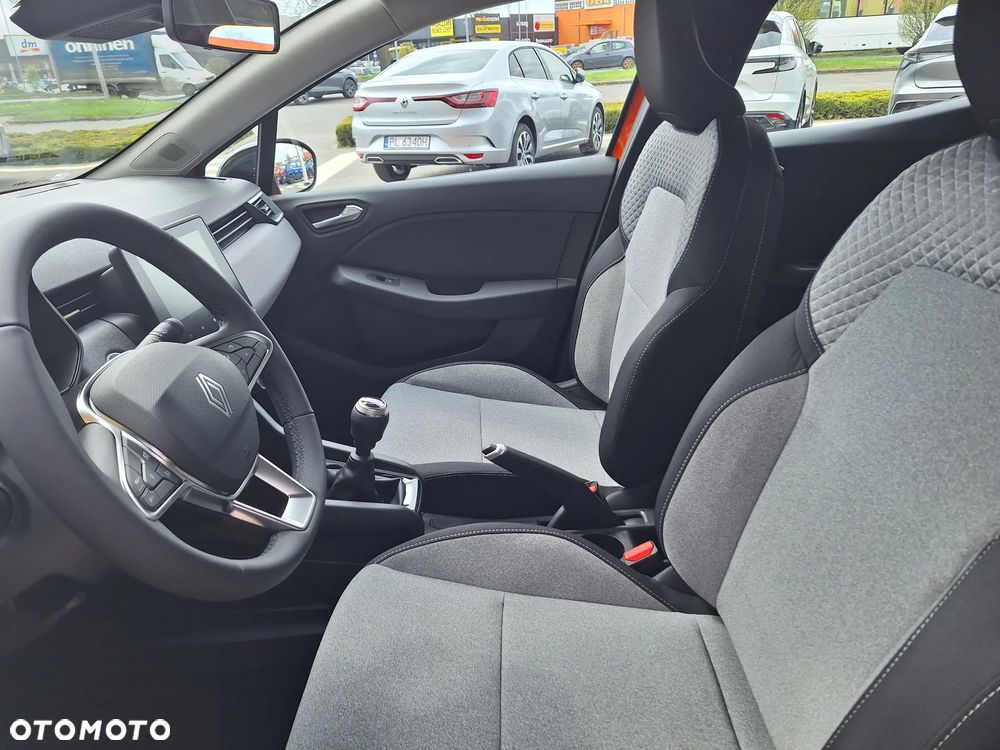 Renault Clio 1.0 TCe Evolution - 8