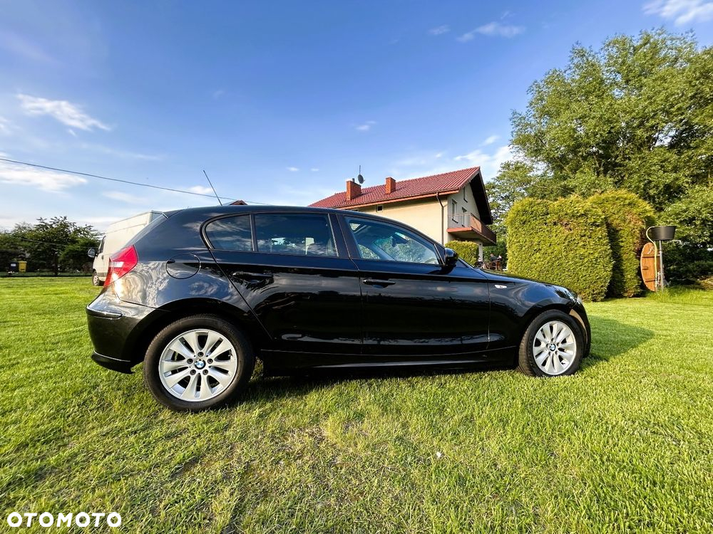 BMW Seria 1 118d - 9