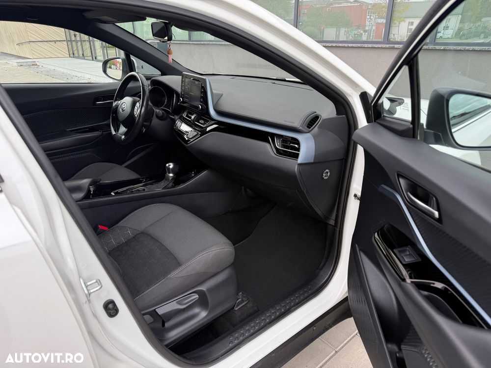 Toyota C-HR 1.8 HSD 122 CP 4x2 CVT C-ult Style bi-tone - 30