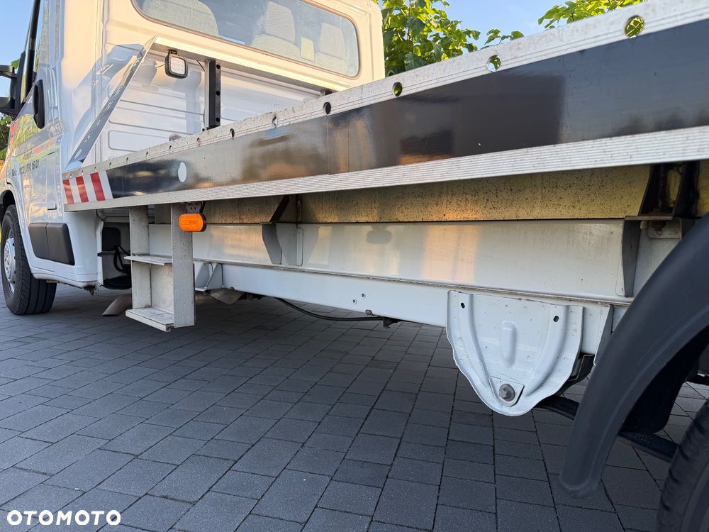 Peugeot Boxer / 140 KM / zabudowa aluminowa / ładowność 1430 kg / hak 3000 kg / sprowadzony z Niemiec - 19