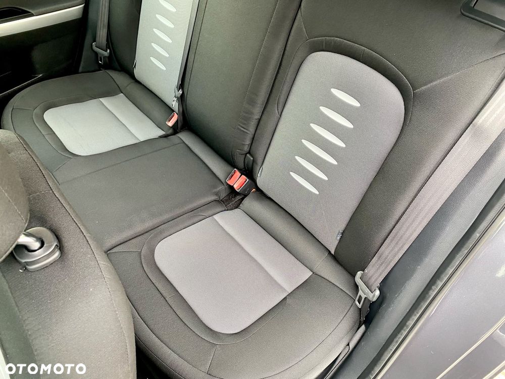 Kia Ceed 1.4 Business Line - 27