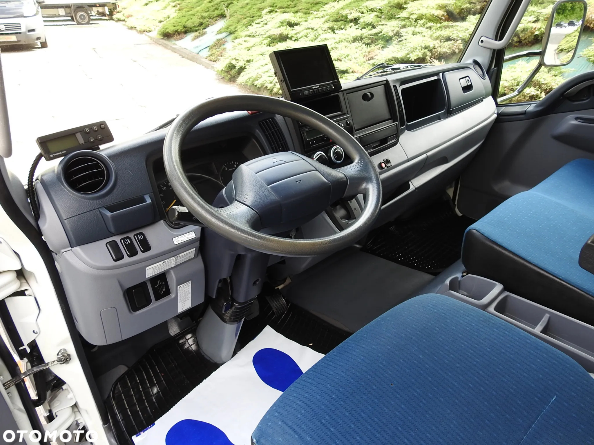 Mitsubishi CANTER FUSO 7C15 KONTENER CHŁODNIA WINDA 14 PALET -4*C ZASILANIE 230V KLIMATYZACJA AUTOMATYCZNA SKRZYNIA 150KM  [1866] - 3