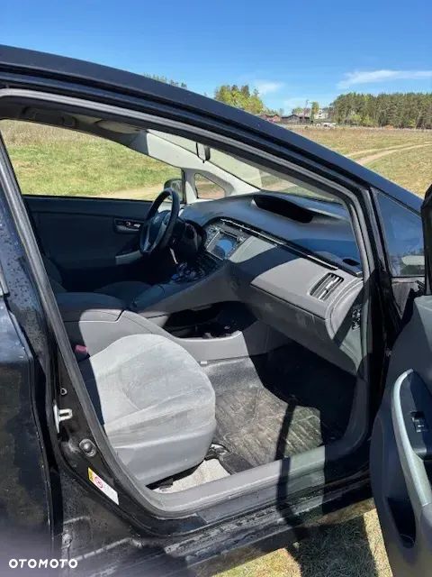 Toyota Prius 1.8 HSD Luna - 10
