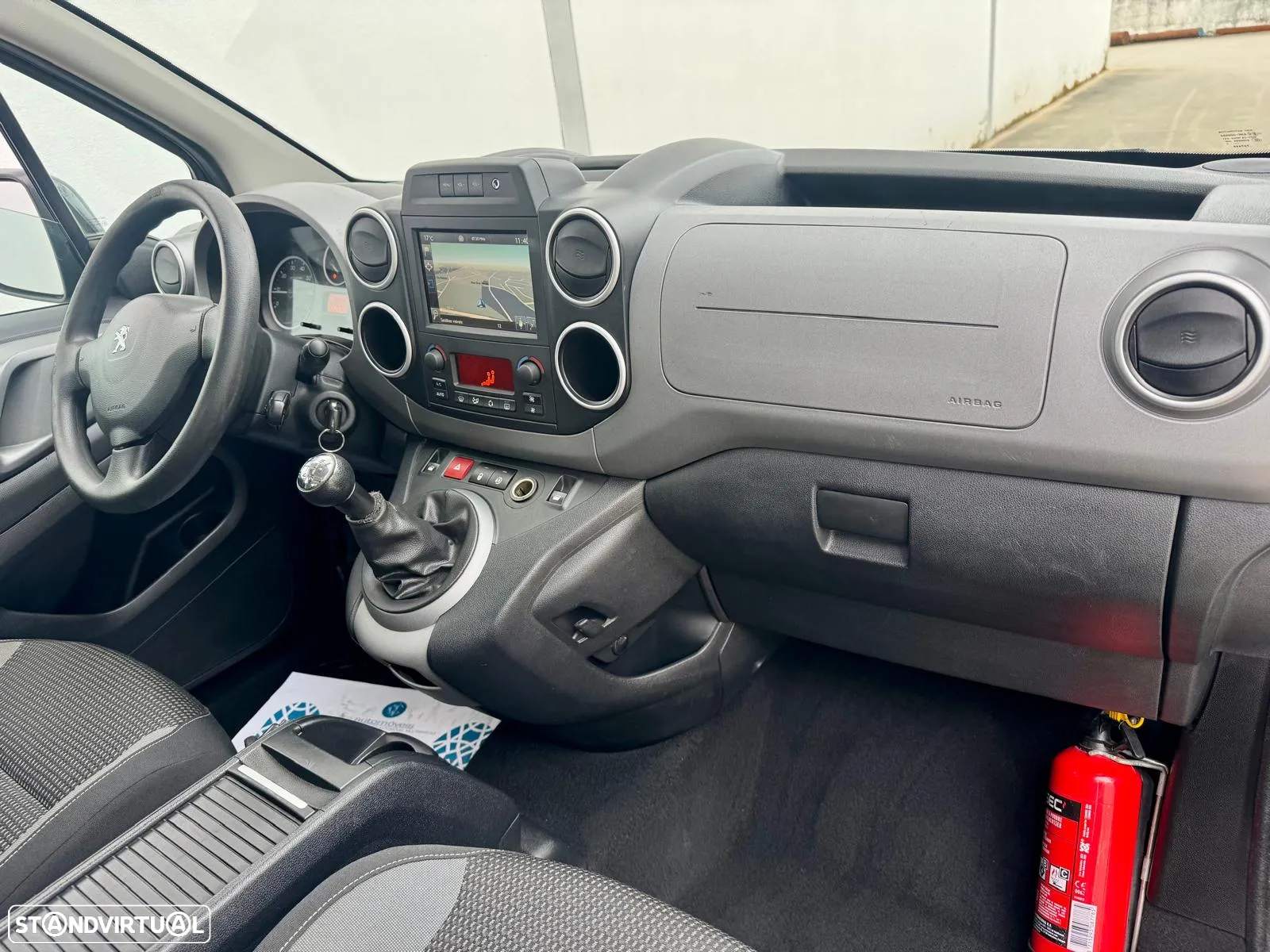 Peugeot Partner 1.6 BlueHDi Style - 11