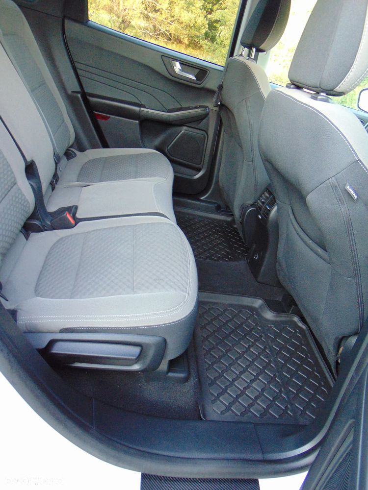 Ford Escape - 13