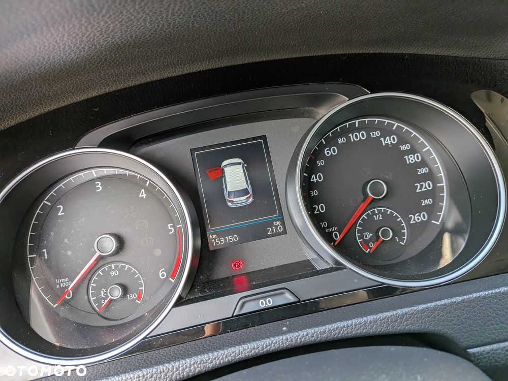 Volkswagen Golf 2.0 TDI BMT Highline DSG - 17