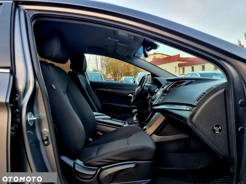 Hyundai i40 Kombi 1.7 CRDi Style - 11