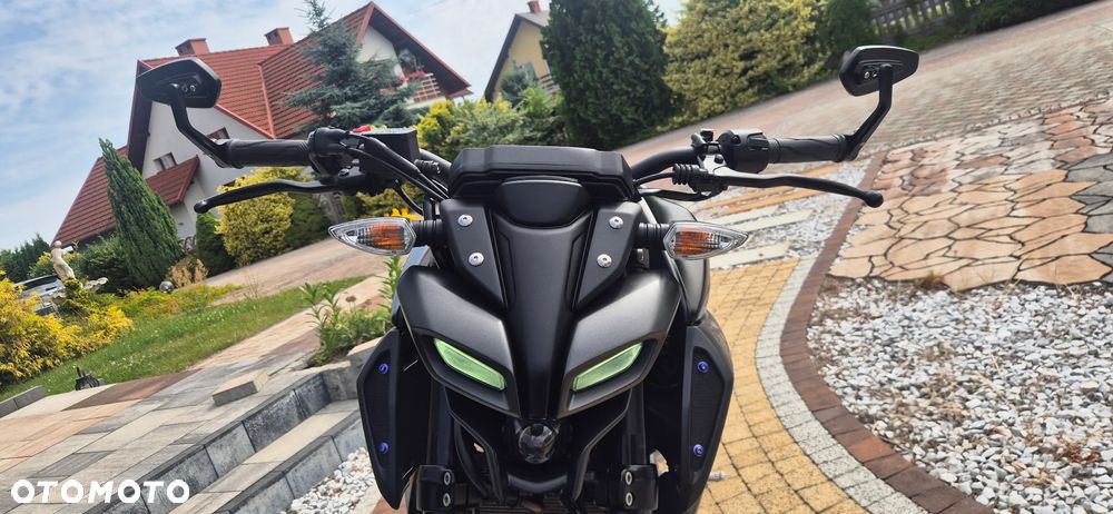 Yamaha MT - 14