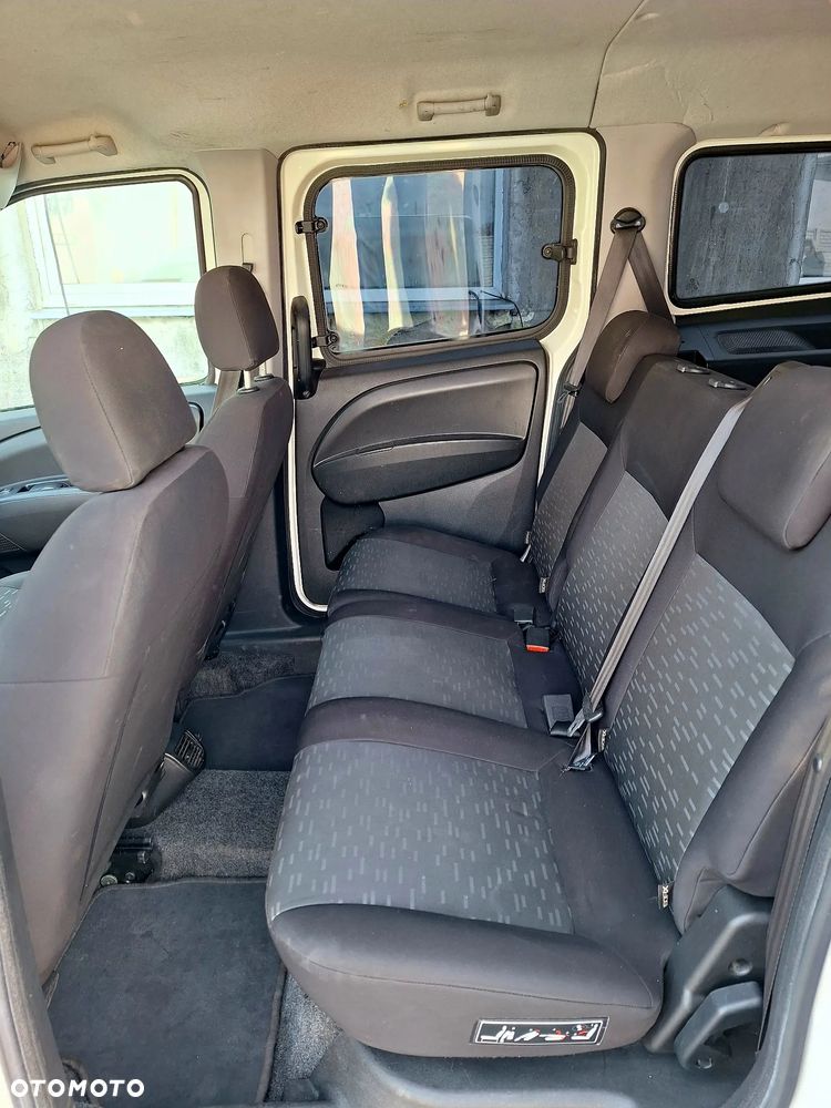 Fiat Doblo - 10